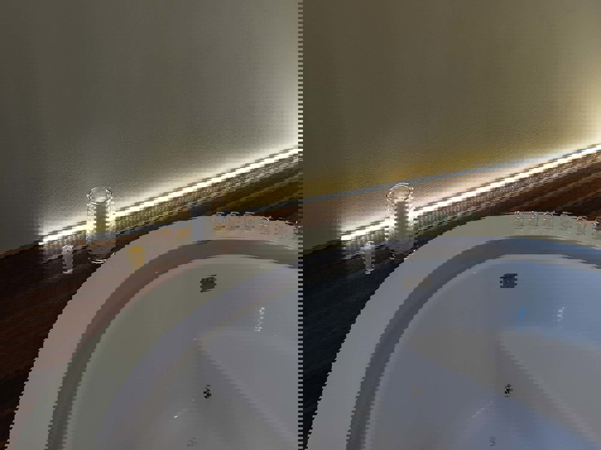 164 Purgatorio Dettaglio Vasca Idromassaggio 46A7231 Lr